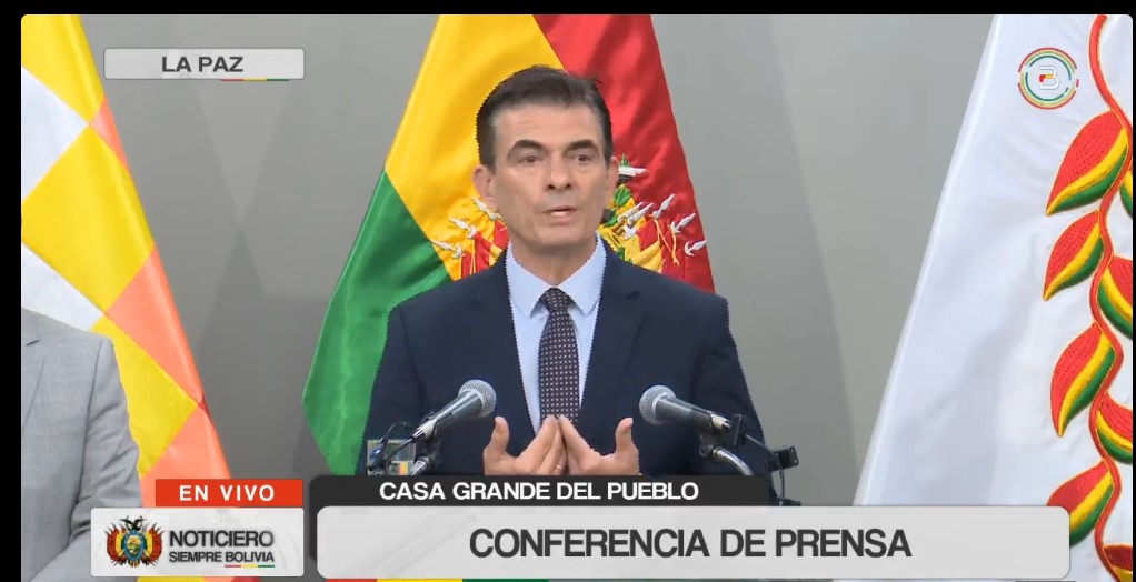 PAZ CLAUSURA EL MINISTERIO DE JUSTICIA Y MARCA RUPTURA CON DOS DÉCADAS DE INJERENCIA POLÍTICA