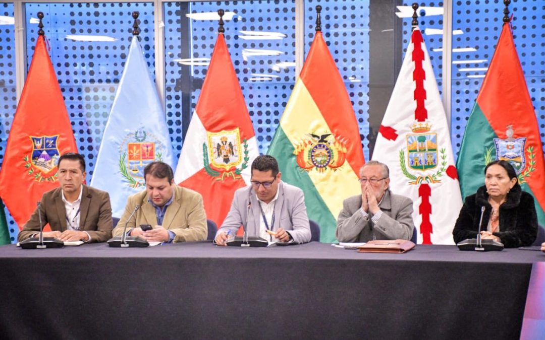 COMISIÓN RECHAZA 92 POSTULANTES MIENTRAS 348 AVANZAN HABILITADOS TSE