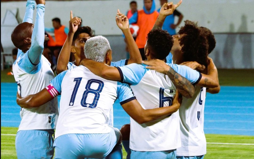 AURORA PERMANECE EN PRIMERA, WILSTERMANN INCIERTO, FBF SUSPENDE DESCENSOS TEMPORALES
