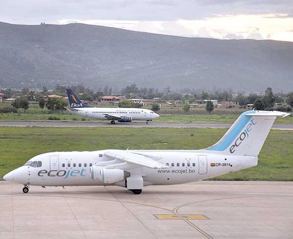 SUBA DE TARIFAS AÉREAS GENERA ALERTA Y RECHAZO GENERALIZADO