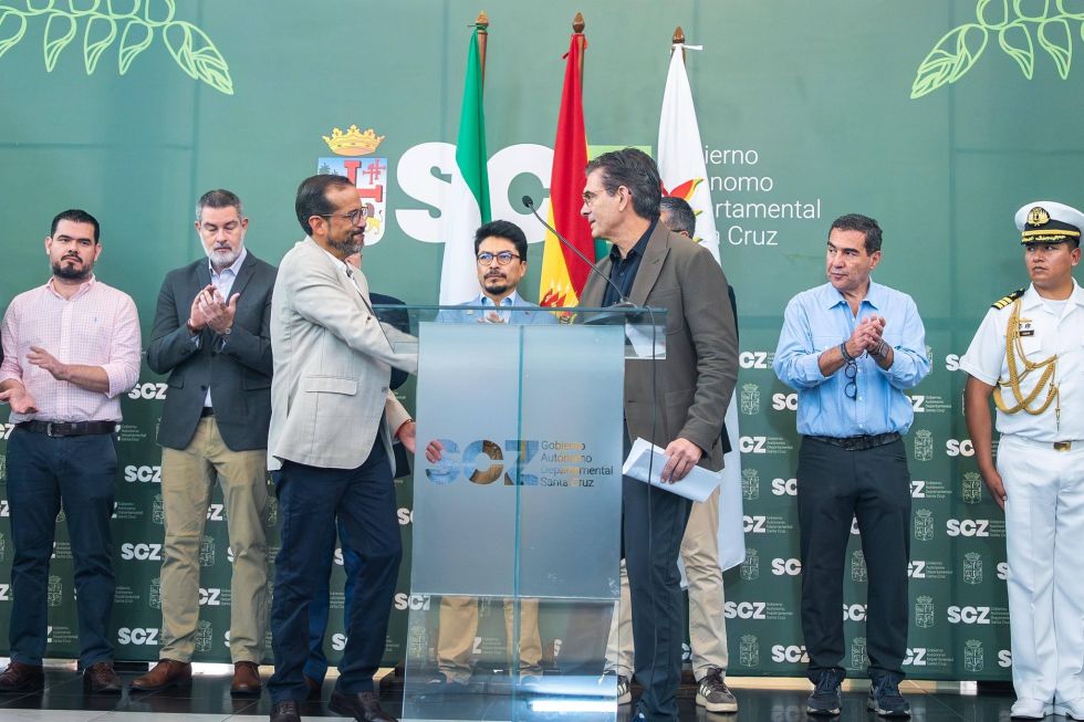 PAZ POSPONE DECISIÓN SOBRE EL 50/50 Y SENADO FRENA PROYECTO REGIONAL