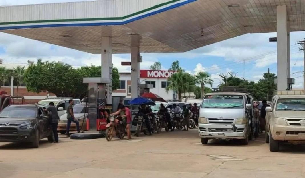 GOBIERNO ALISTA REVISIÓN DEL PRECIOS DEL COMBUSTIBLES AMPARADO EN EL PETRÓLEO CARO