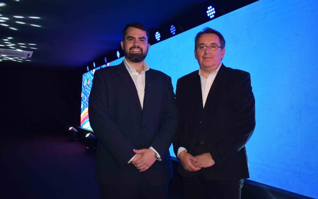 BANCO UNIÓN PRESENTA NUEVA BANCA MÓVIL Y HOMENAJEA AL CARNAVAL CRUCEÑO