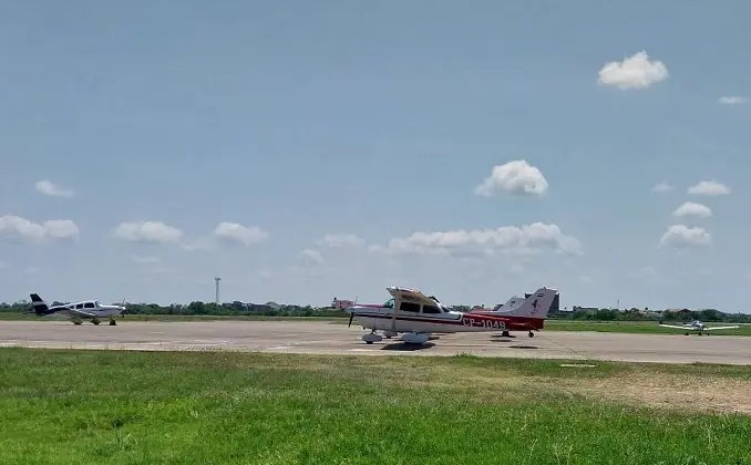 GASOLINA DE AVIACIÓN SUBE 40%, PERO EL DESABASTECIMIENTO CONTINÚA