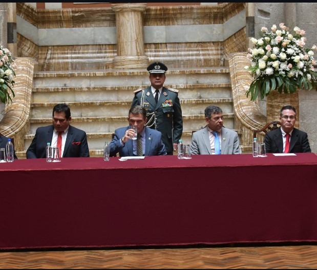 PAZ SE INVENTA UNA VÍA PARA HABILITAR EL TRABAJO INMEDIATO DEL FISCAL URIOSTE